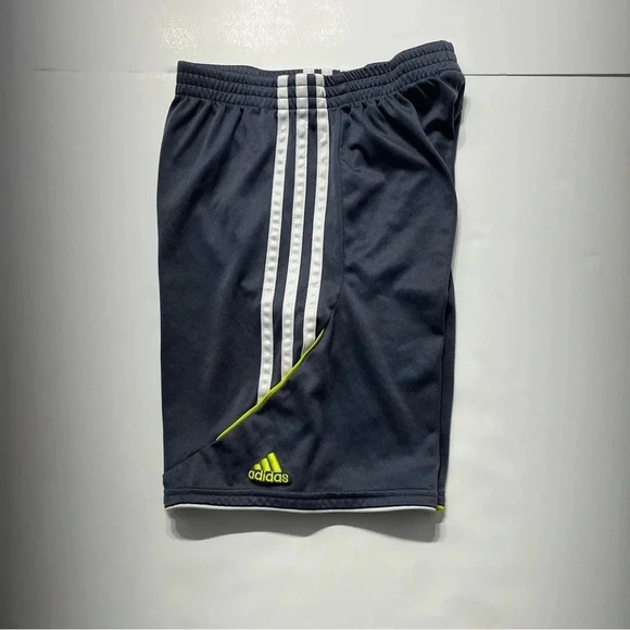 Boy’s Adidas Athletic Shorts - Picture 4 of 4